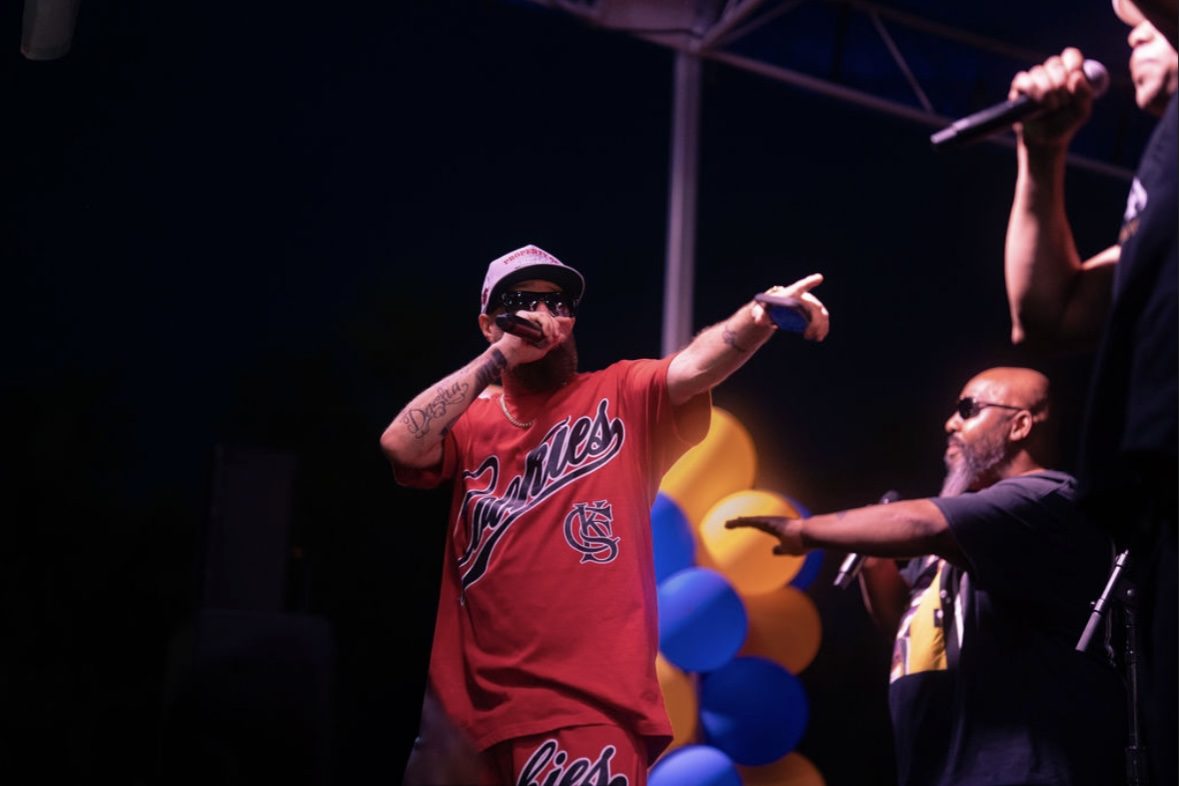 Q Bosilini on stage